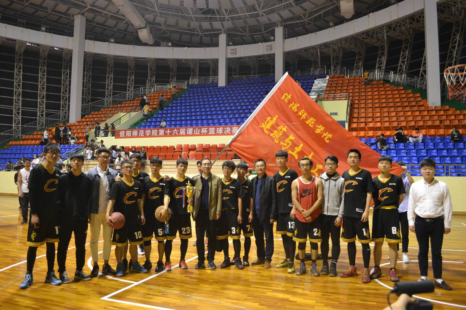 木瓜视频
篮球健儿在“谭山杯”决赛创下佳绩图片.jpg